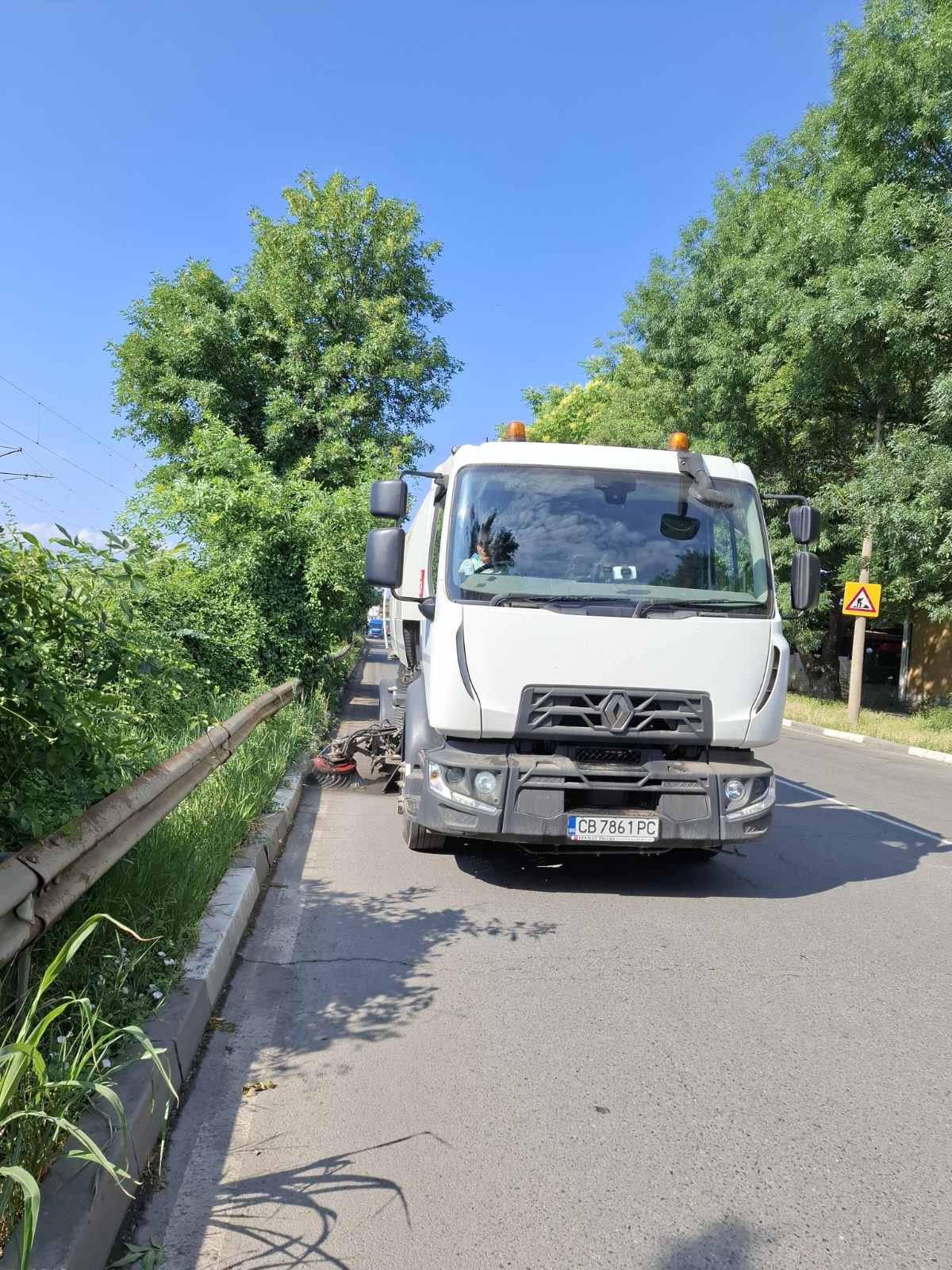 Механизирано метене на улични платна