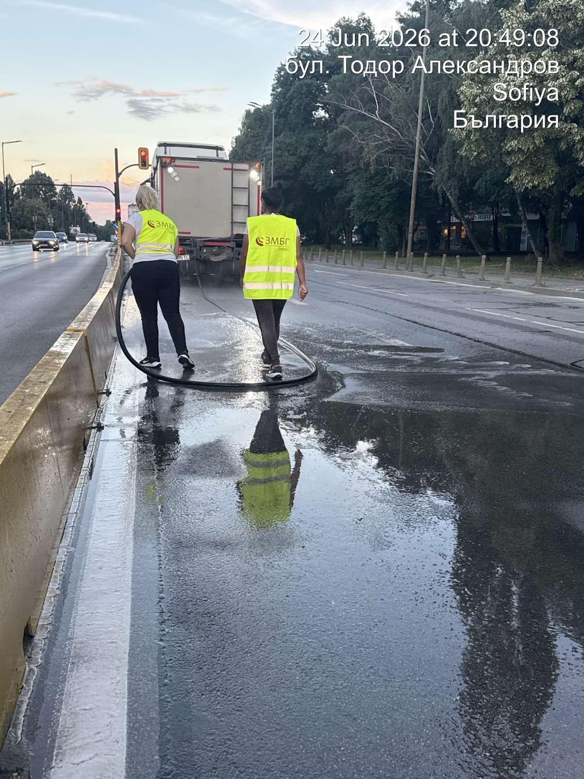 Миене на улици и булеварди