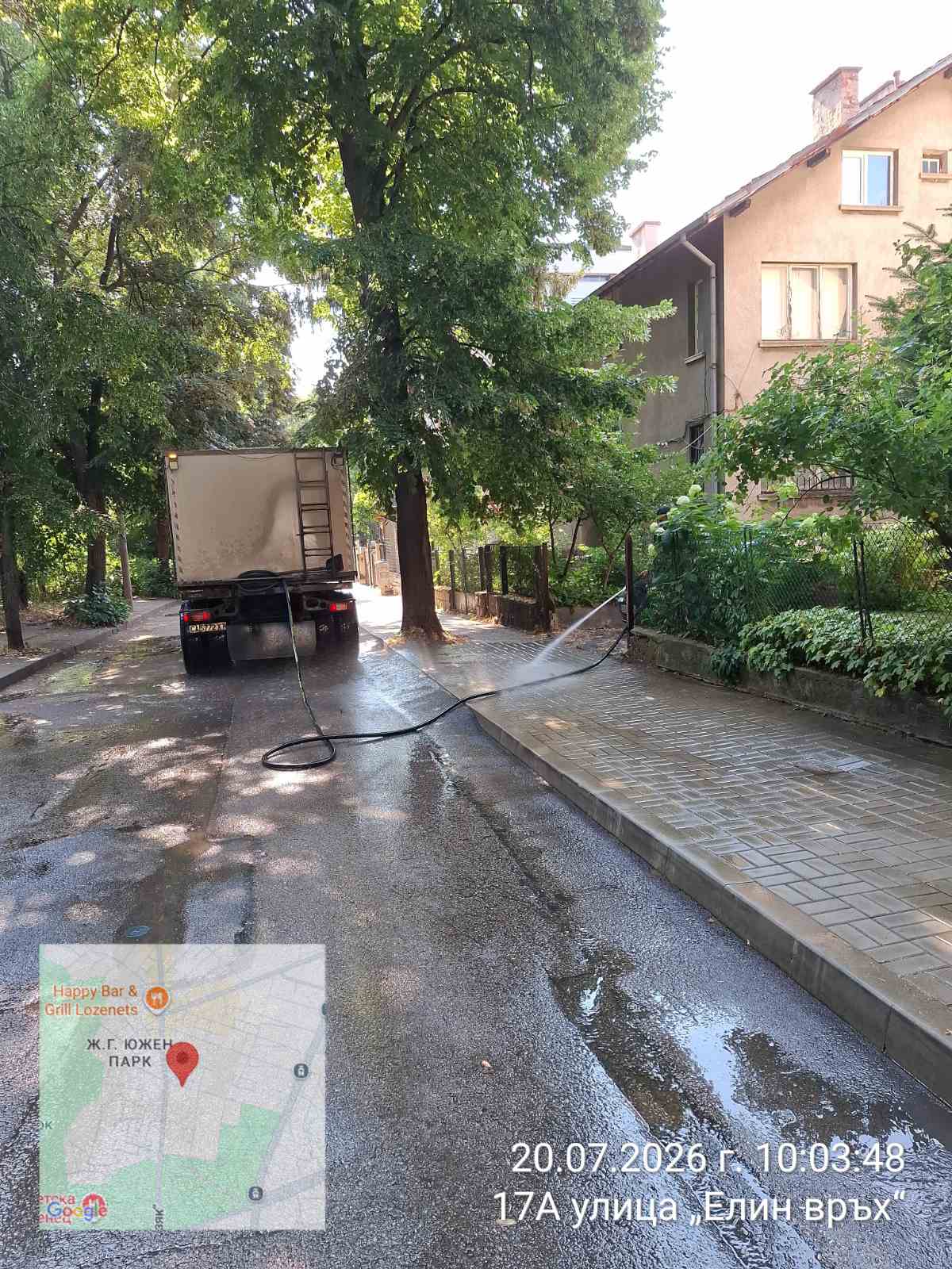 Миене на улици на карета в район "Лозенец"