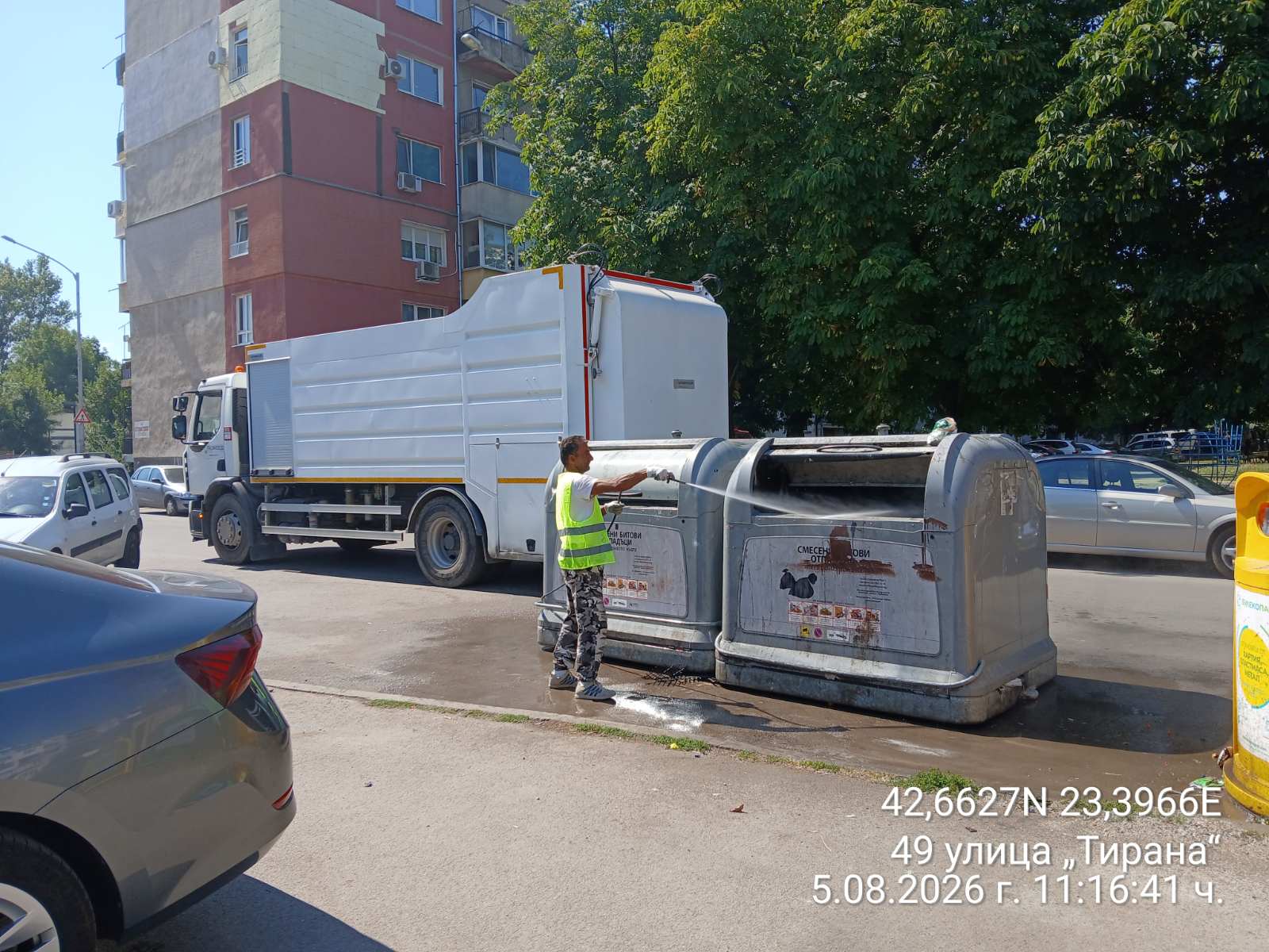 Дезинфекция на контейнери за битов отпадък