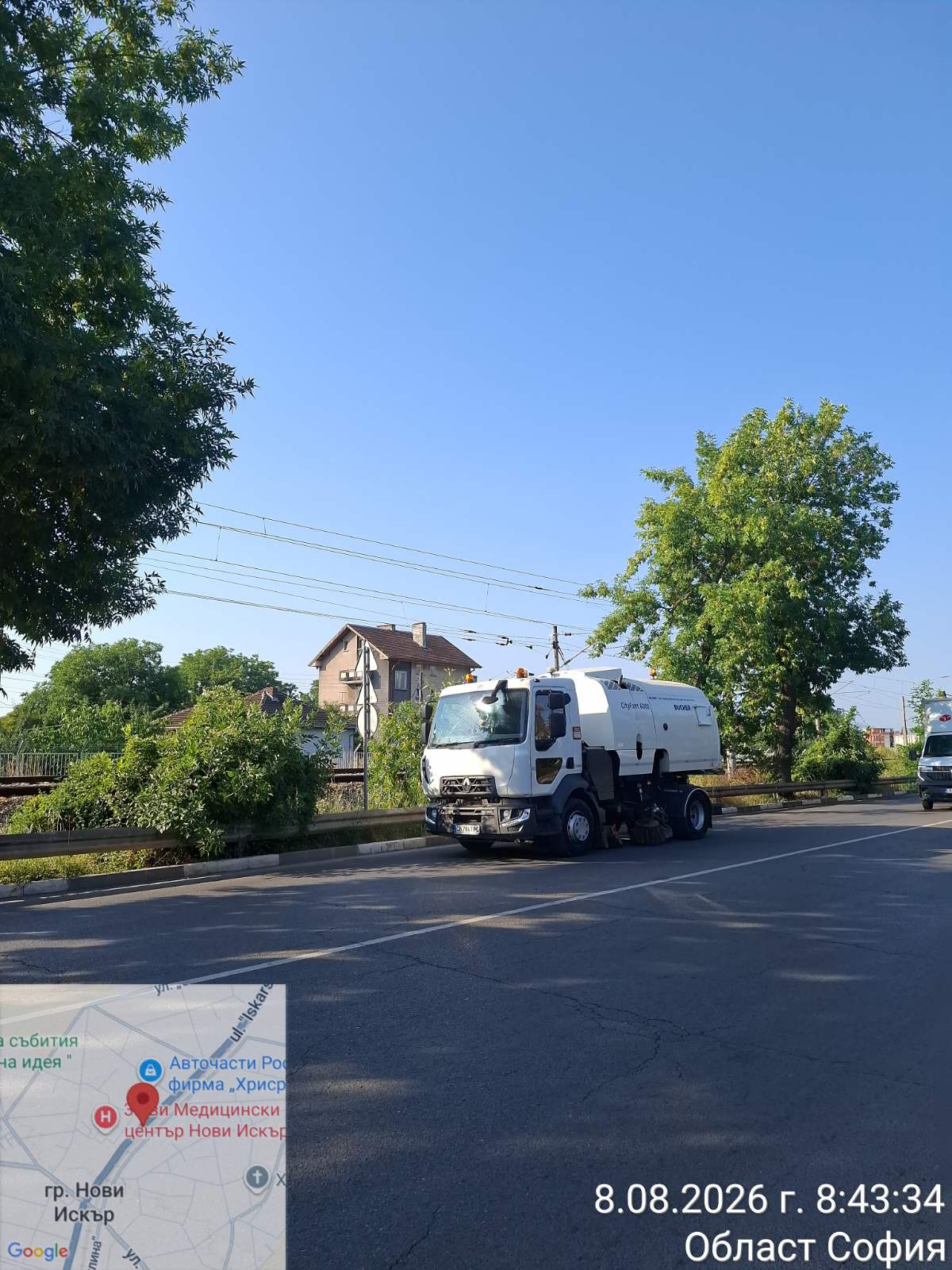 Механизирано метене на улични платна