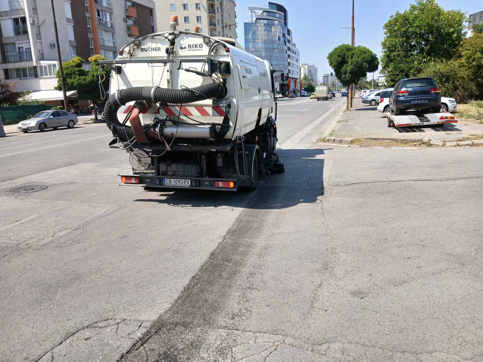 Механизирано метене на улични платна