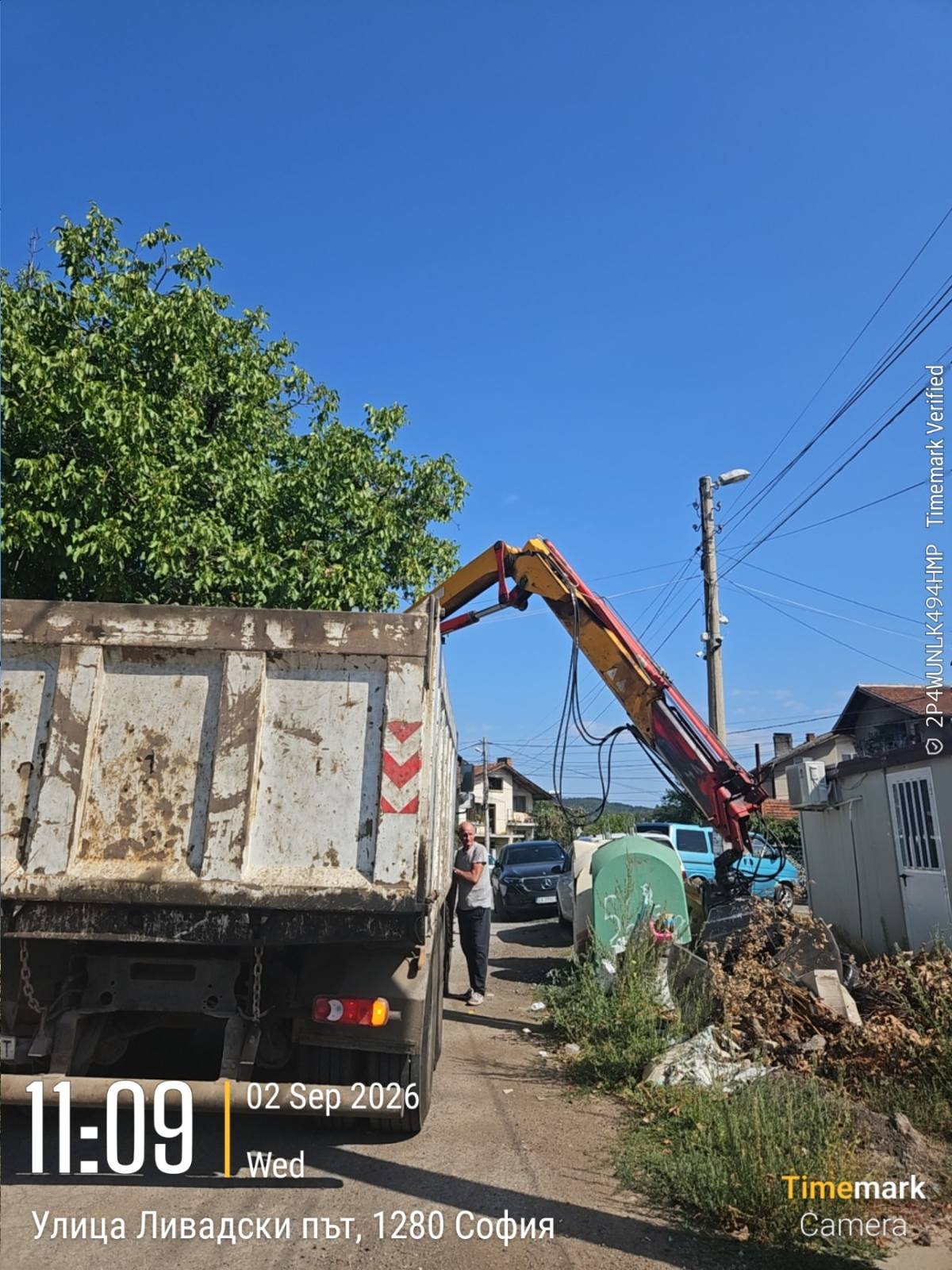 Събиране и извозване на зелени отпадъци