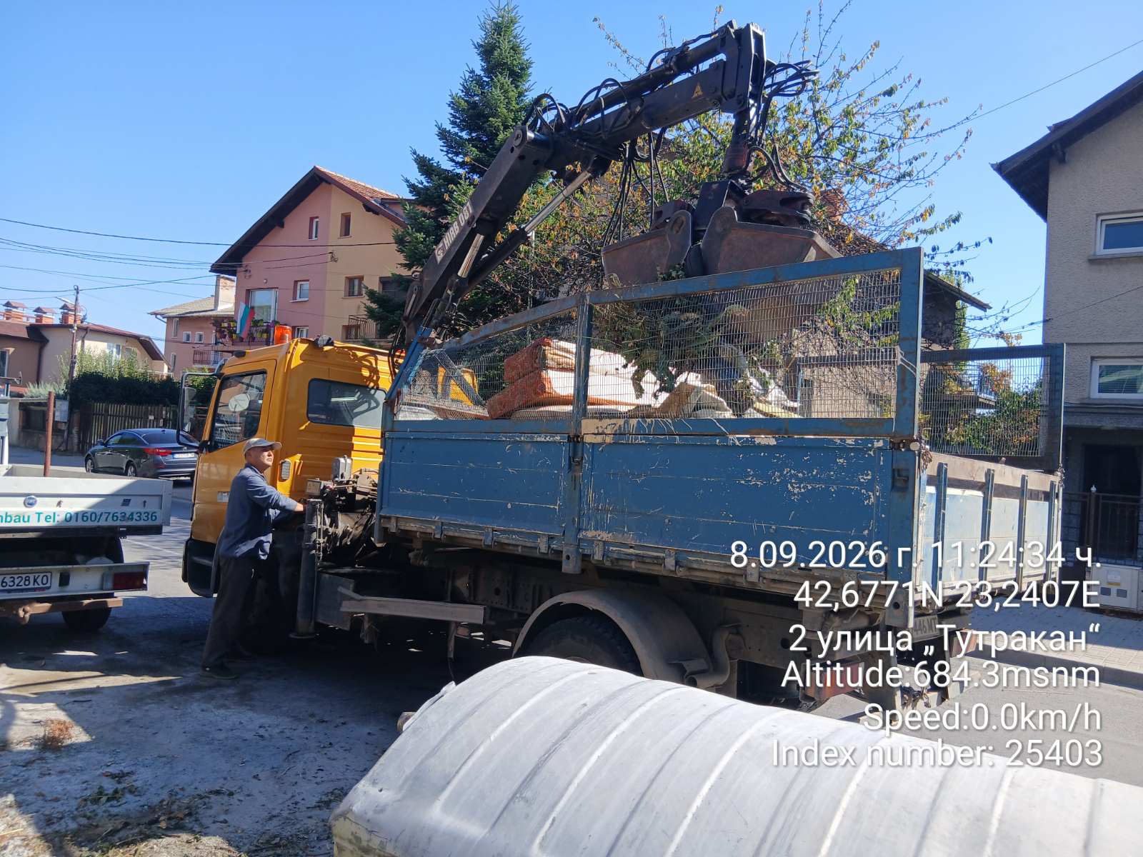 Събиране и транспортиране на зелени отпадъци