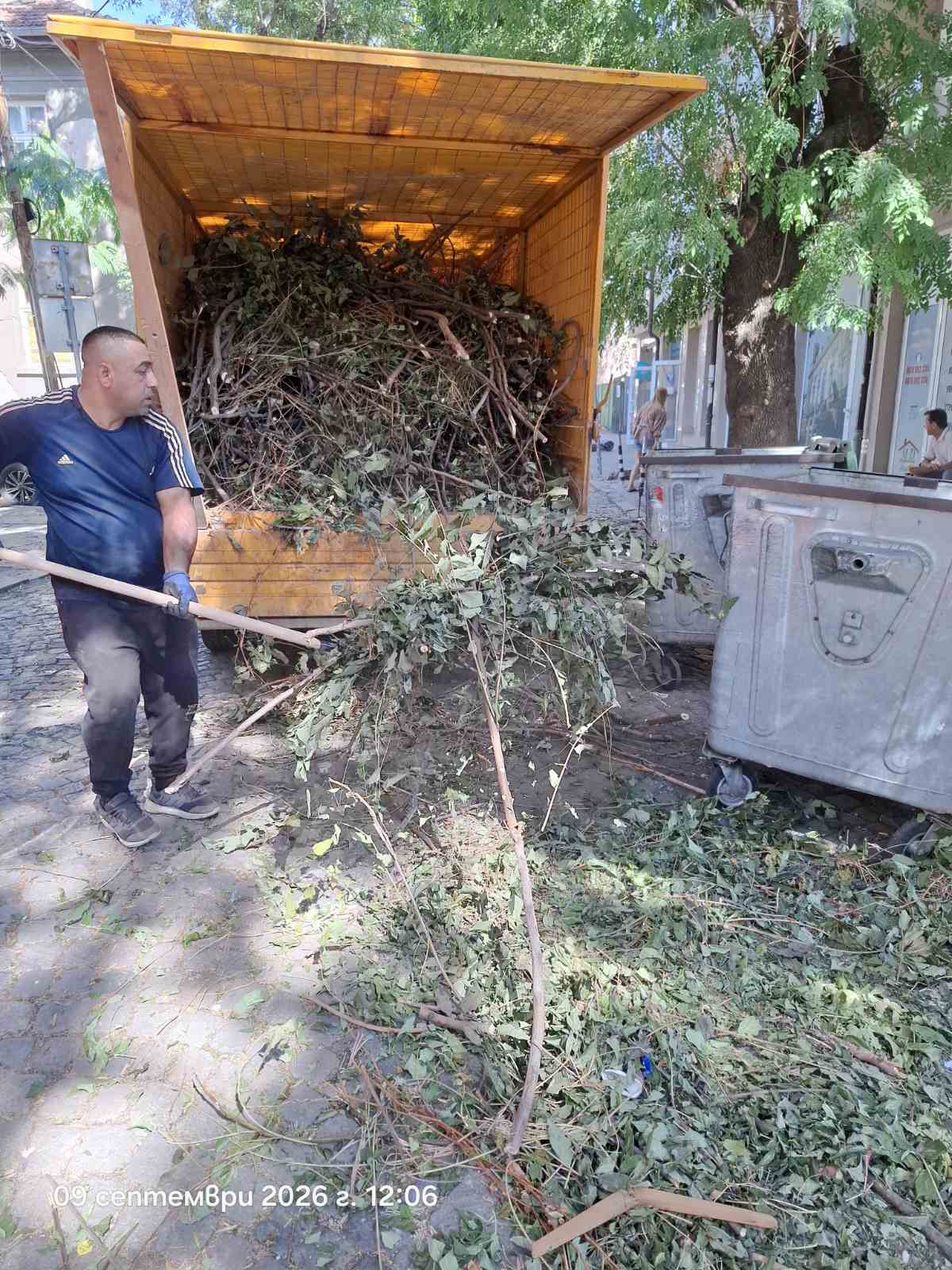 Сметосъбиране и извозване на зелени отпадъци