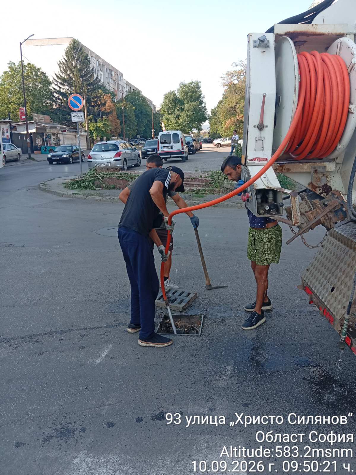 Профилактика на дъждоприемни шахти 