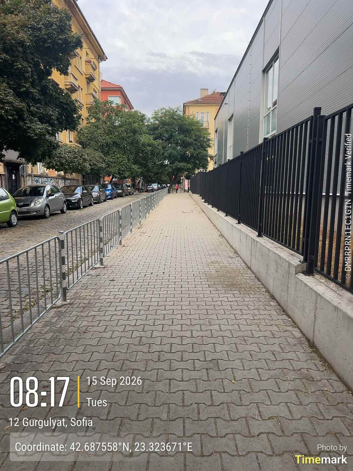 Почистване на обществени пространства
