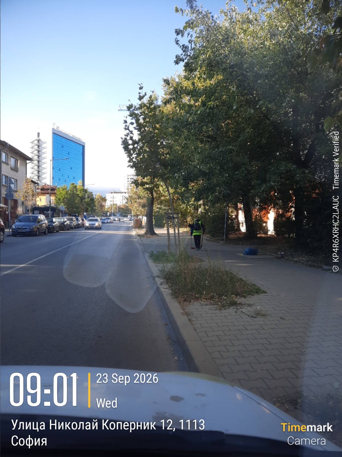 Почистване на обществени пространства