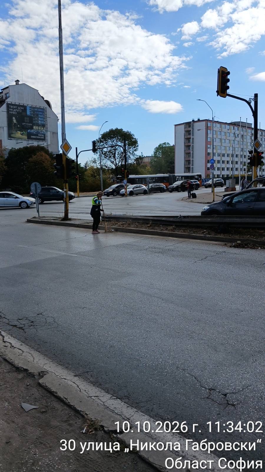 Ръчно почистване на улични платна 