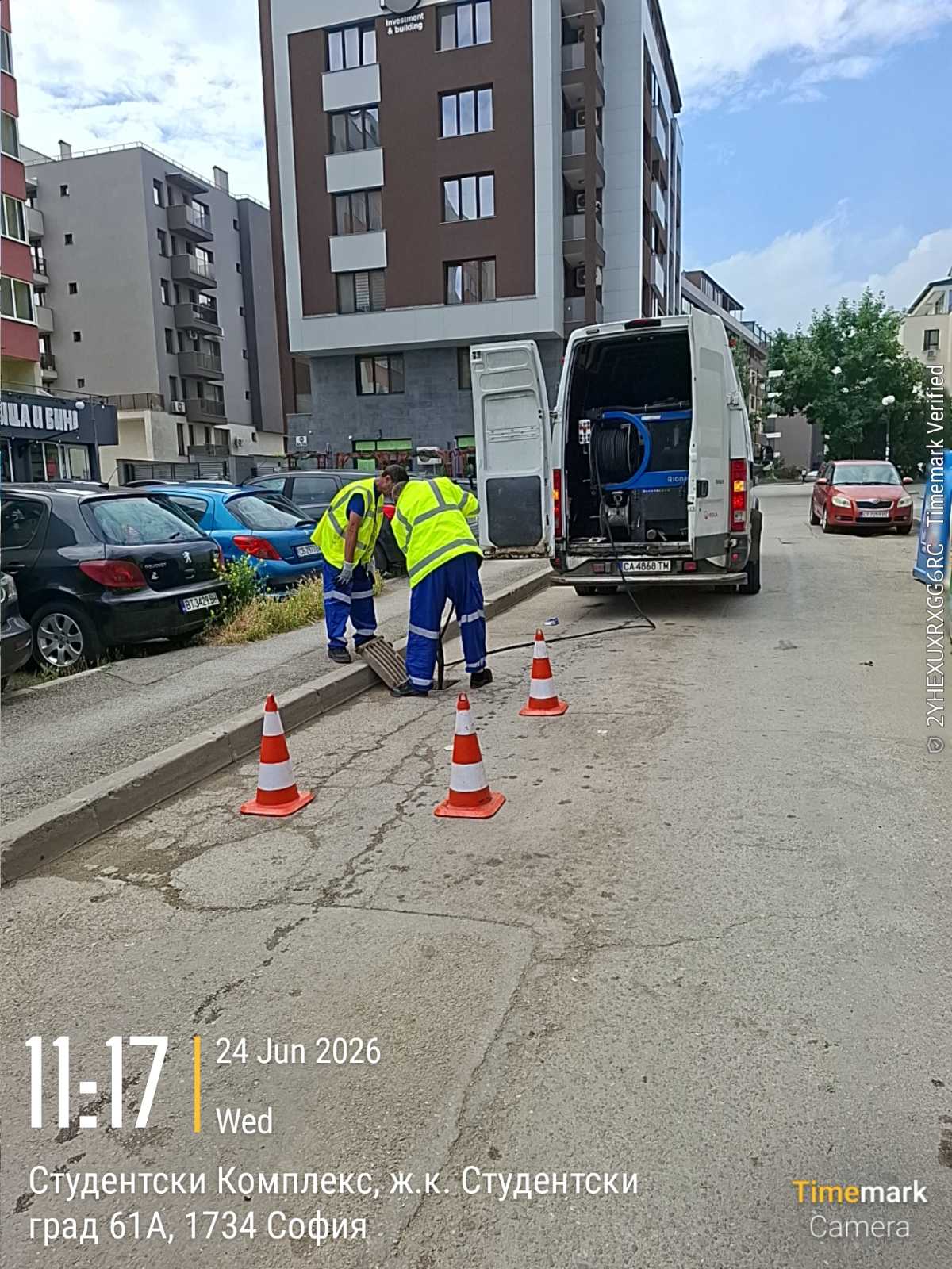 Почистване на дъждоприемни шахти
